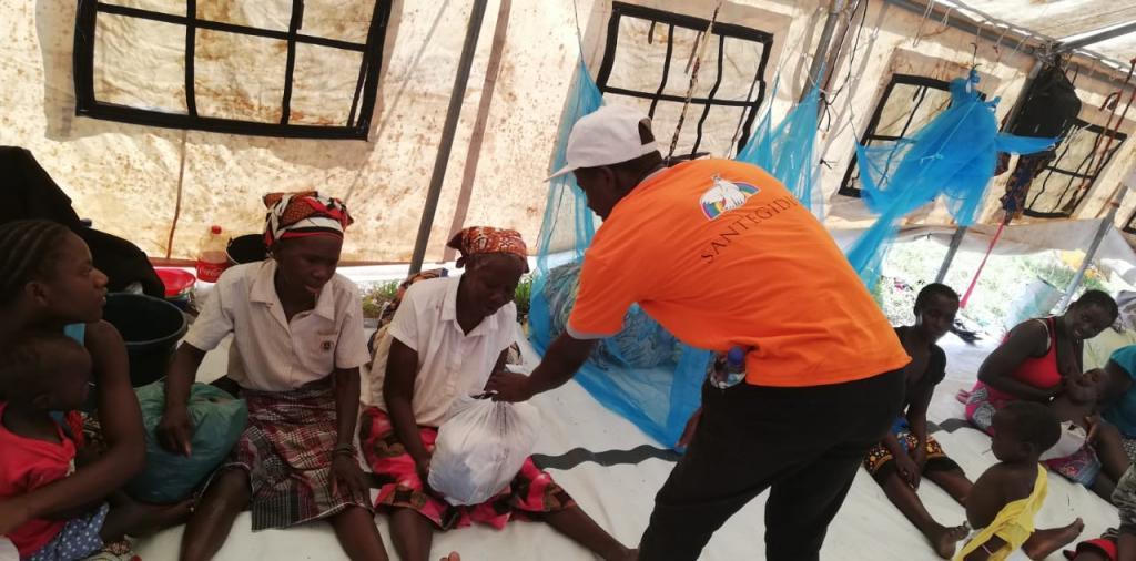 Mozambique: providing life-saving food and health assistance to survivors