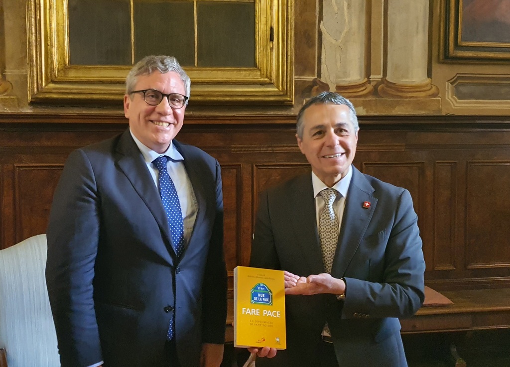 Promoción de los derechos humanos y de la paz: el ministro de Exteriores suizo, Ignazio Cassis, visita Sant’Egidio