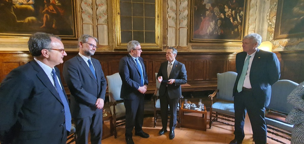 Promoción de los derechos humanos y de la paz: el ministro de Exteriores suizo, Ignazio Cassis, visita Sant’Egidio