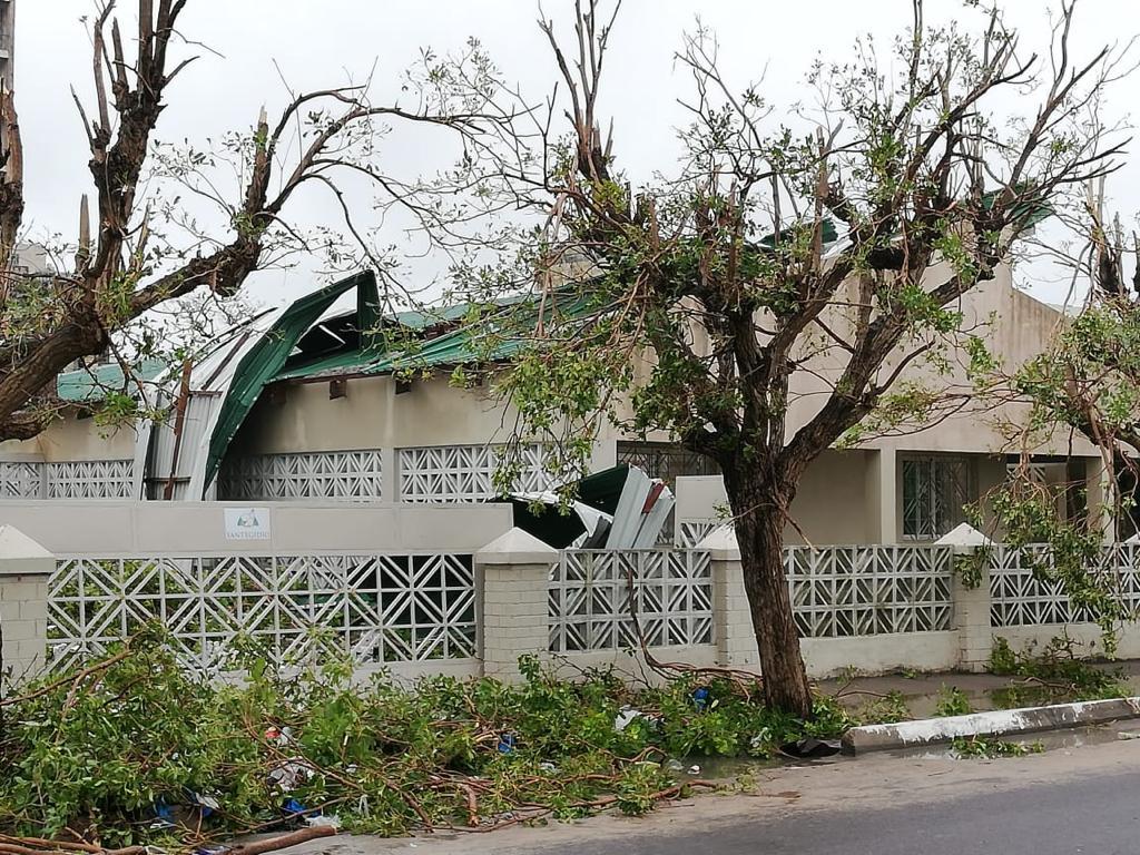 Laatste nieuws uit Malawi en Mozambique: het DREAM centrum in Beira ernstig beschadigd. De Gemeenschap komt te hulp.