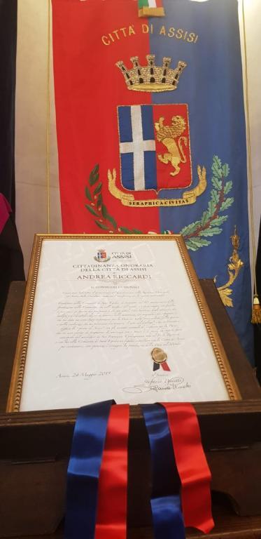 “Sant'Egidio, wherever it is in the world, feels to be from Assisi and to be linked to the message of this city”. Honorary Citizenship to Andrea Riccardi.