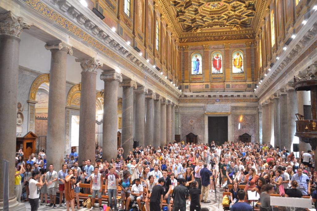 A thousand youngsters in Rome for a Global Friendship and an Europe with no walls: VIDEO of opening session