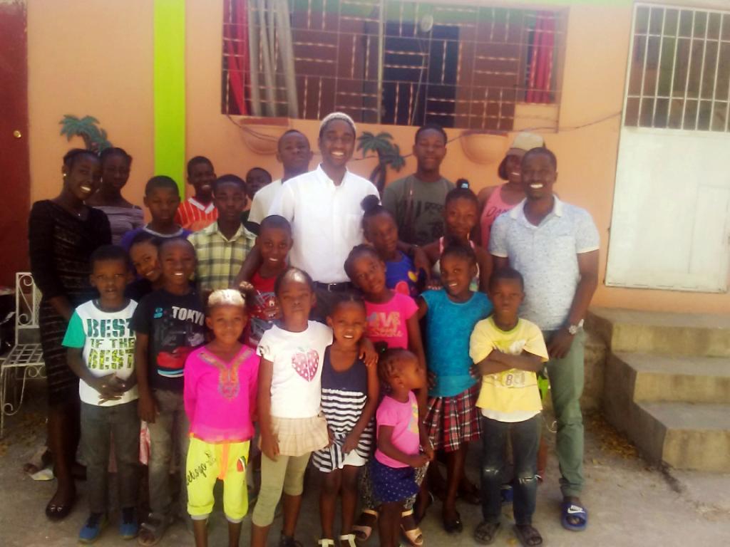 A Haití, en un moment complicat, Sant'Egidio és una escola de pau i d'esperança per a les joves generacions