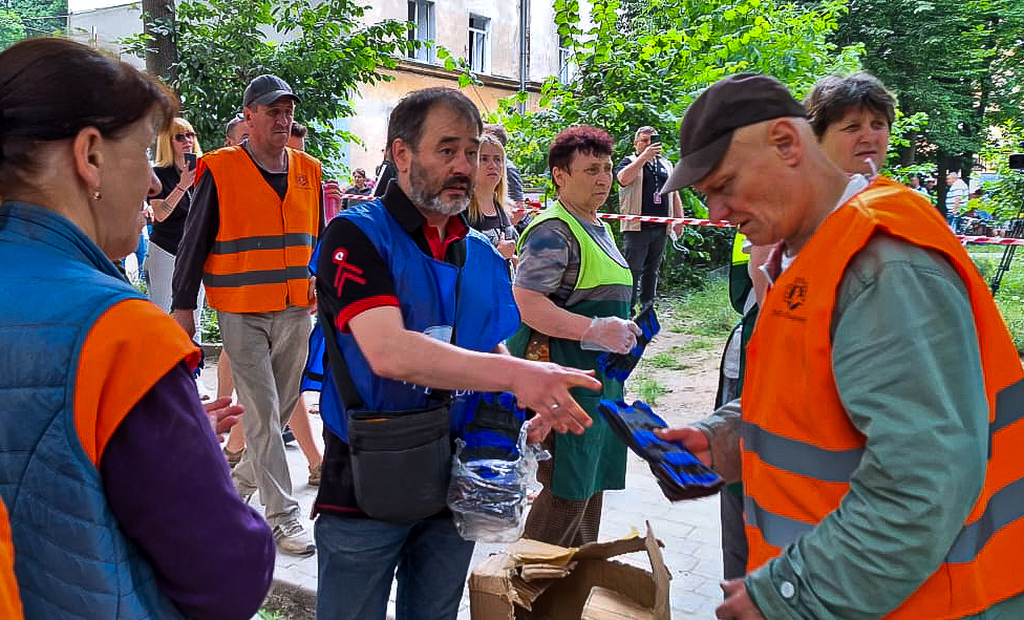 Ukraine: Sant'Egidio apporte son aide dans le quartier touché par une attaque de missiles