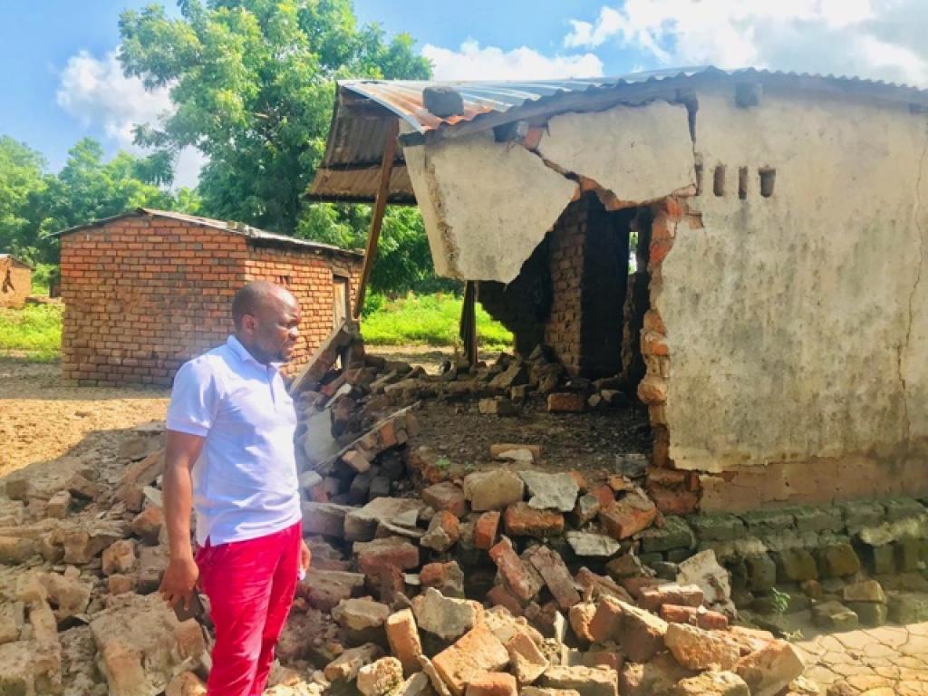 No Malawi, após o ciclone Idai, a reconstrução começa pelas casas dos idosos