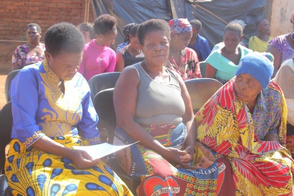 Promouvoir une culture de la vie : Sant’Egidio au Malawi implique les chefs de village contre la violence faite aux personnes âgées