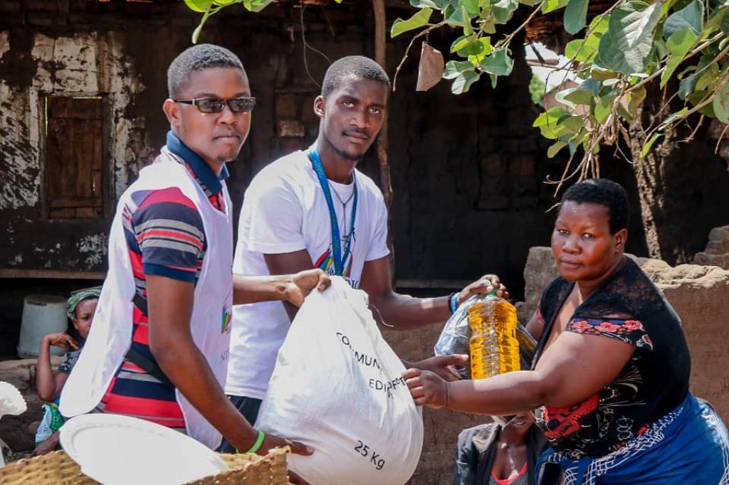 Malawi: offering hope to the hunger and displaced elderly people