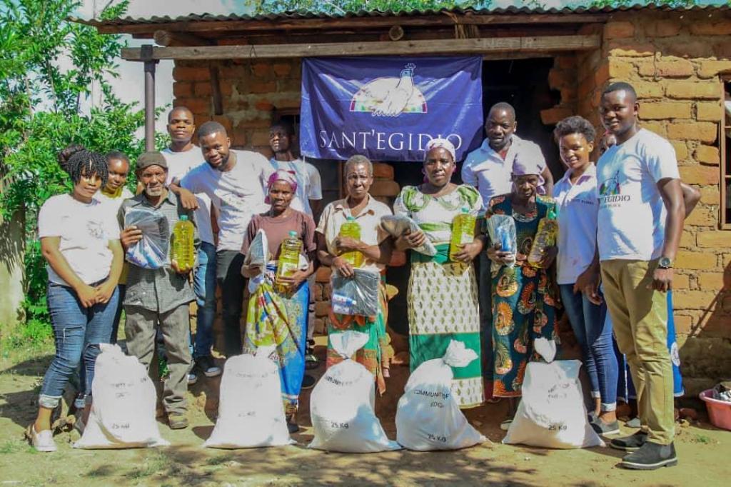 Malawi: offering hope to the hunger and displaced elderly people