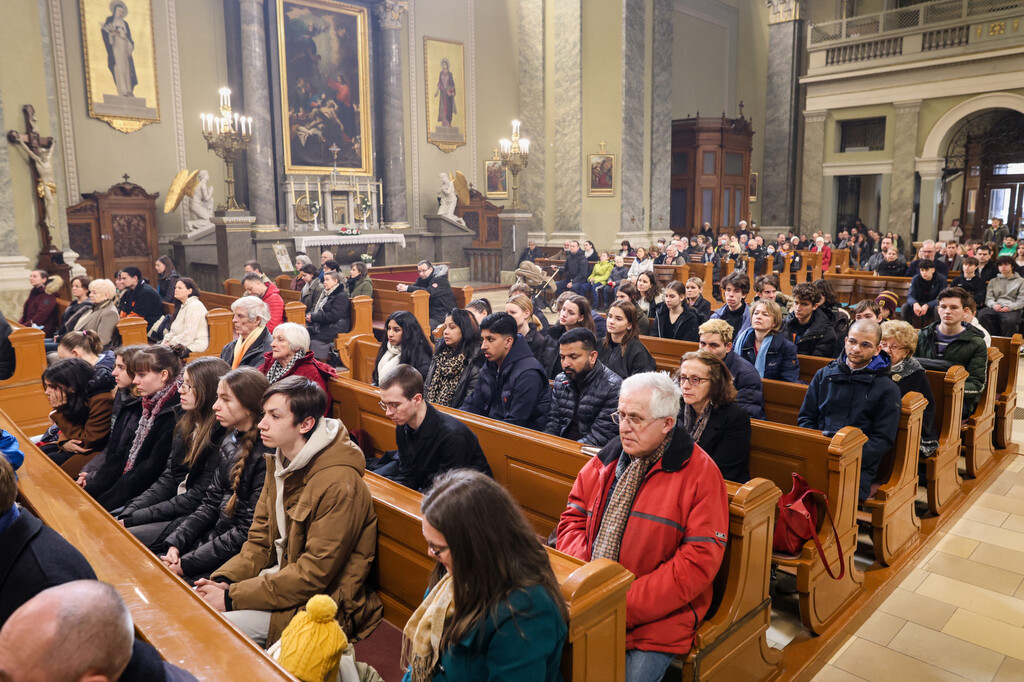 A Budapest, Sant'Egidio fait mémoire des personnes sans domicile fixe qui ont perdu la vie à cause de la dureté de la vie dans la rue