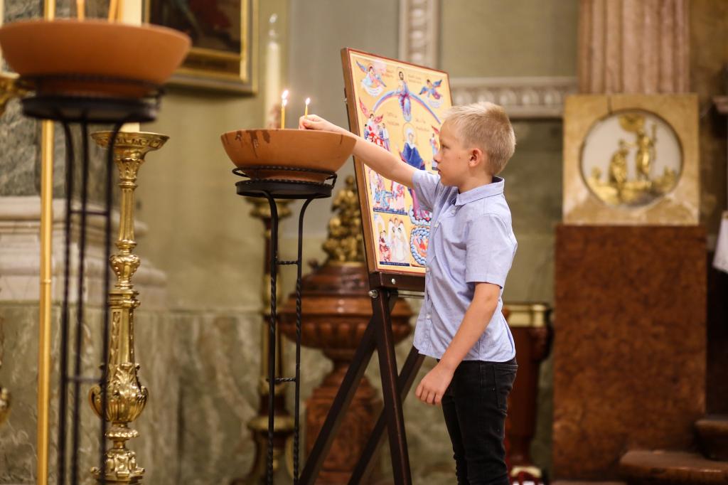A Budapest, una preghiera per il popolo rom. La veglia ecumenica di Sant'Egidio perché cessi l'odio razziale e venga la pace