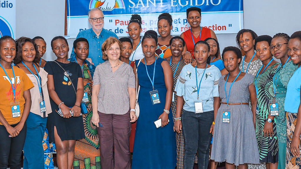 安德肋-黎加迪访问布隆迪圣艾智德团体，为穷人、妇女和青年提供和平与人性的源泉