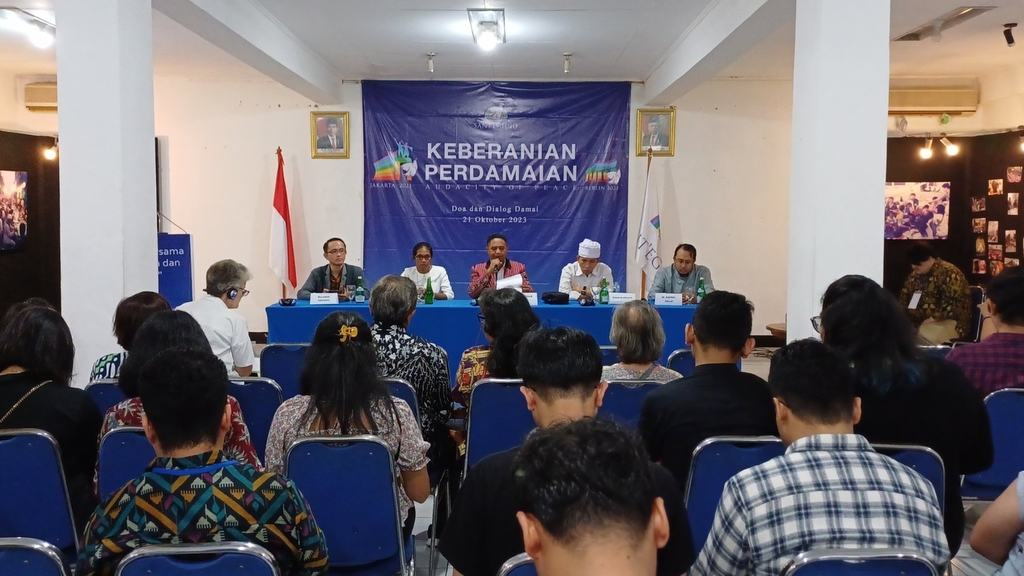 'The audacity of Peace' in Jakarta: dialogue, peace and encounter between generations