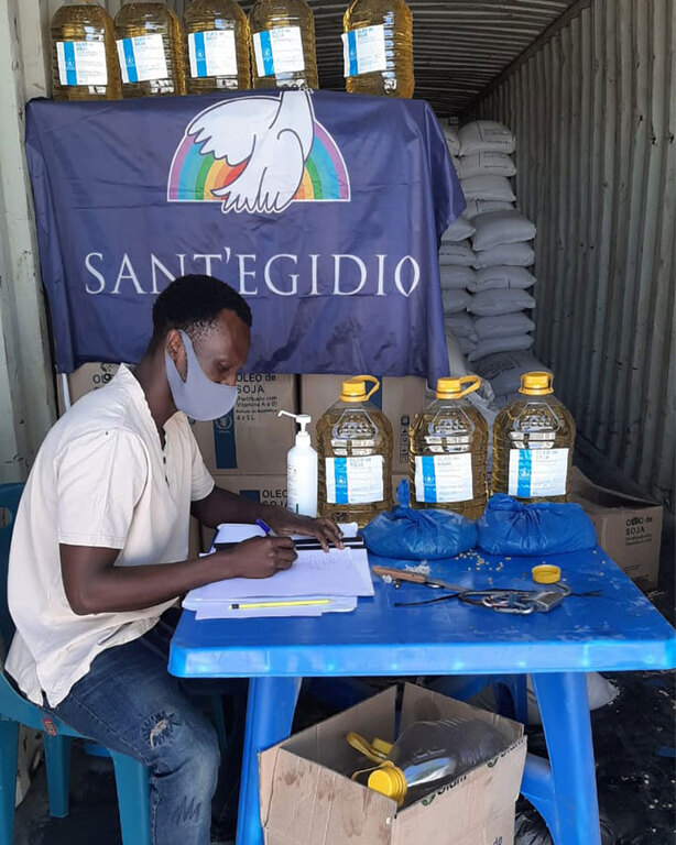 De la nourriture pour tous. Au Mozambique, le programme mondial de Sant'Egidio vient en aide aux personnes déplacées et aux plus pauvres