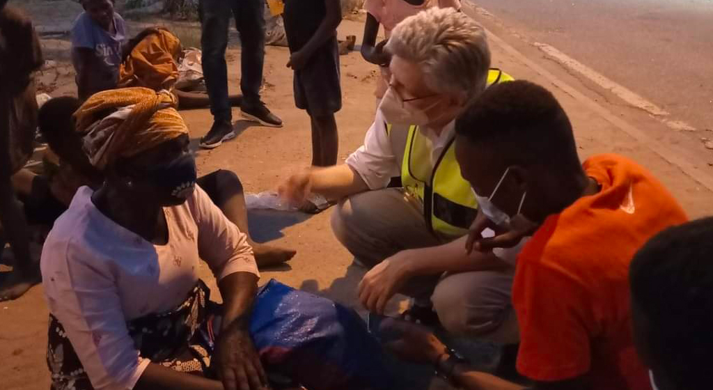 Comida para todos: a campanha de Sant'Egidio também para as crianças de rua em Tete, Moçambique