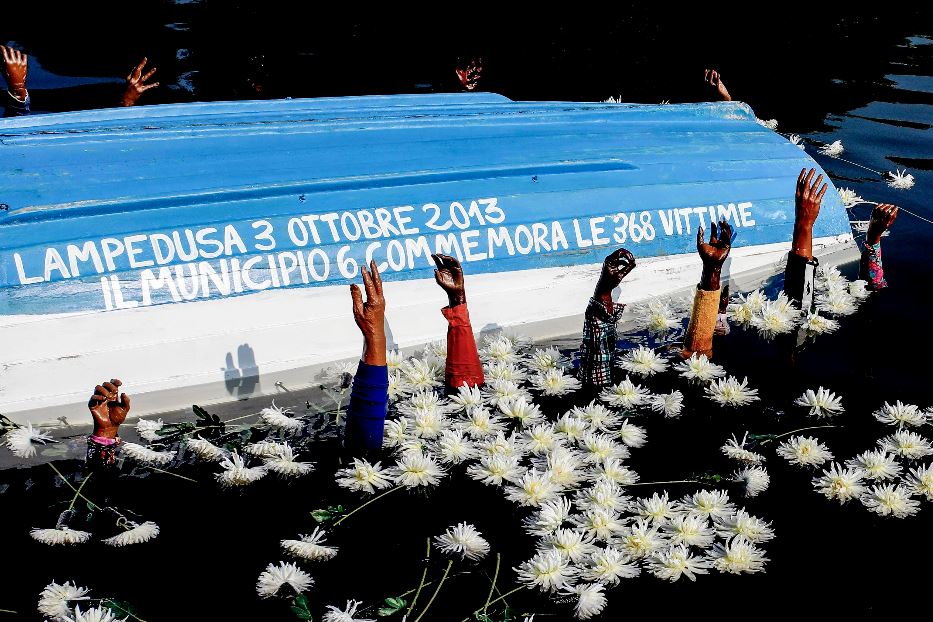 3 ottobre. Gli oggetti dei morti di Lampedusa per guarire la memoria intermittente