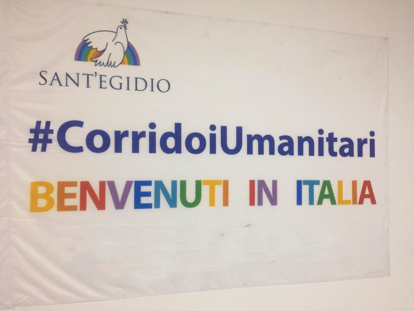 Andrea Riccardi: "L'exode vient de commencer, il faut ouvrir tout de suite des couloirs humanitaires".