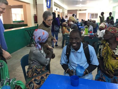 L'accoglienza agli anziani nella casa della Comunità a Beira