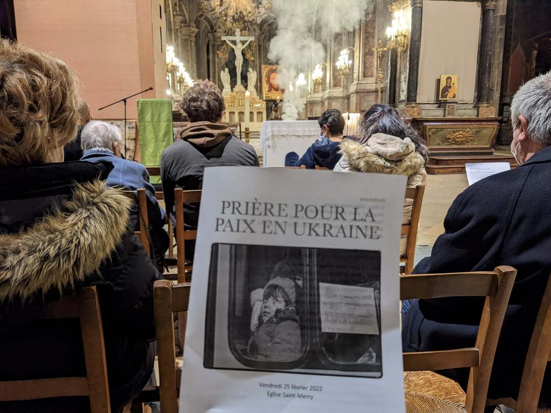 Parigi - Preghiera per la pace in Ucraina 